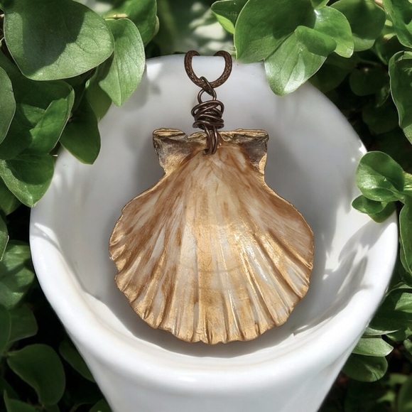 5 For $25💫Bronzed Metallic Nautical Sea Shell Scallop Necklace Pendant - Picture 4 of 4